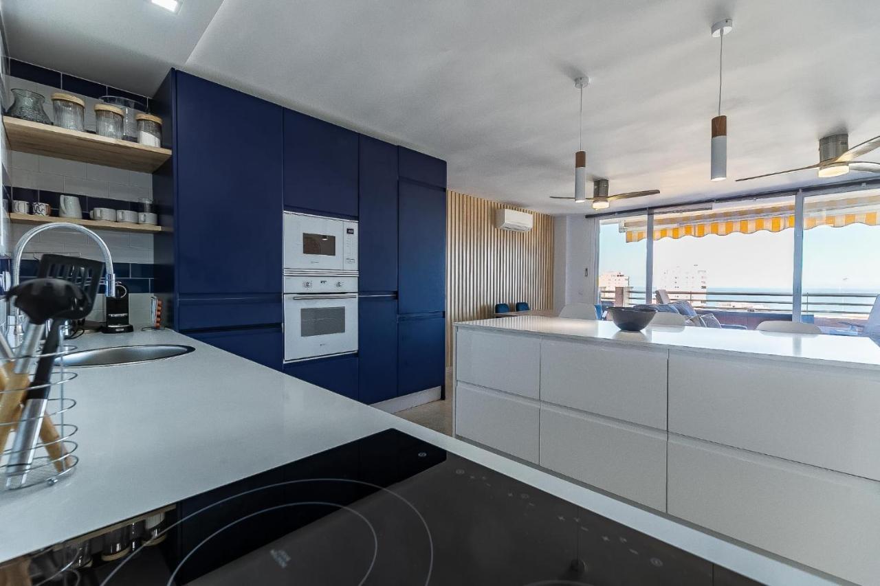 Vistas Azules -- Remodeled, Large Terrace, Spectacular Ocean Views And Beach Level Access Torremolinos Exteriör bild