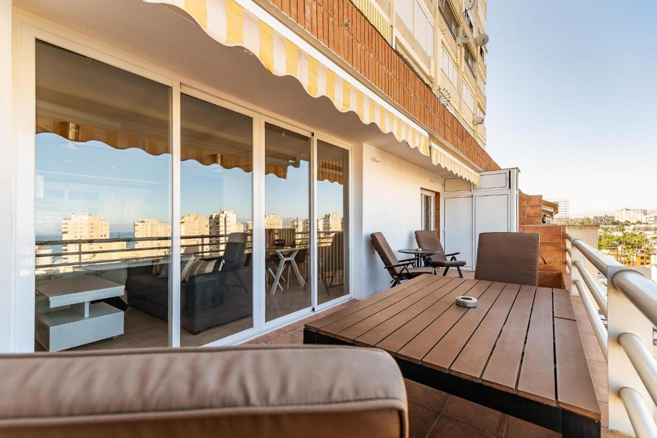 Vistas Azules -- Remodeled, Large Terrace, Spectacular Ocean Views And Beach Level Access Torremolinos Exteriör bild